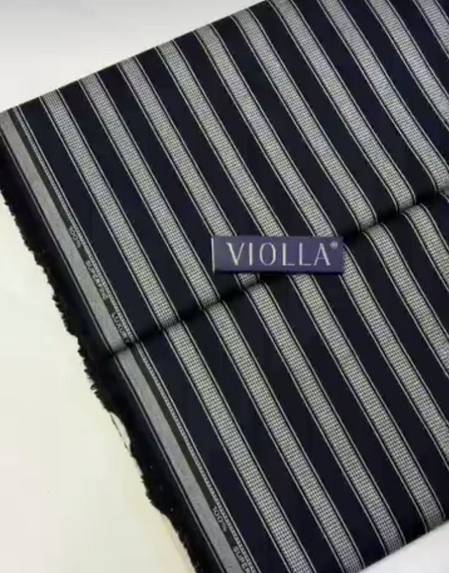 Viola premium giza pinstripe fabric detail